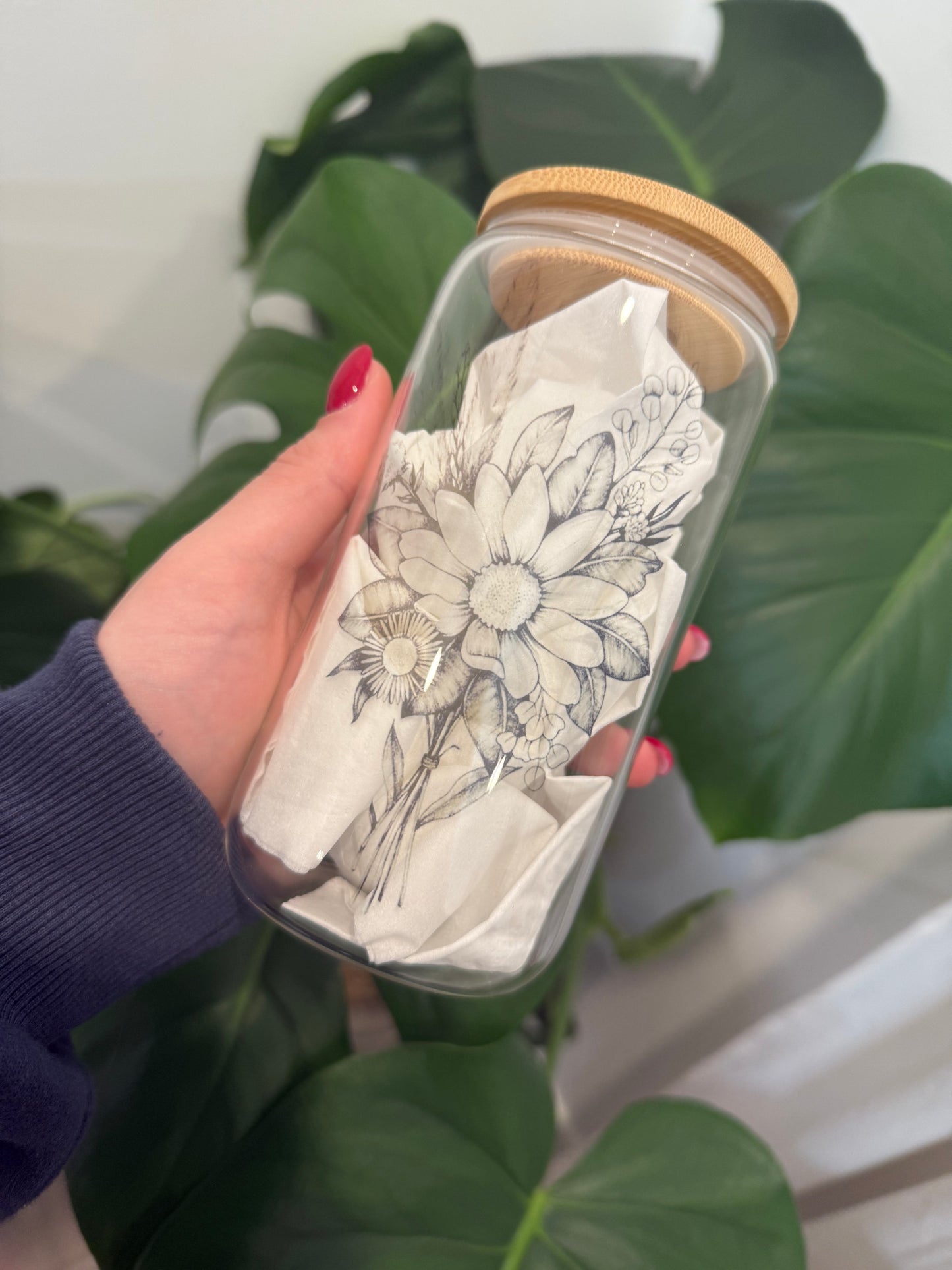 Black Flower Bouquet Glass Can